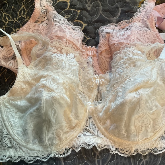 Bra bundle set of 4 pushups NWOT with wire adjusting straps yoga ladies women’s - Picture 4 of 4